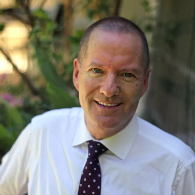 Shai Reshef